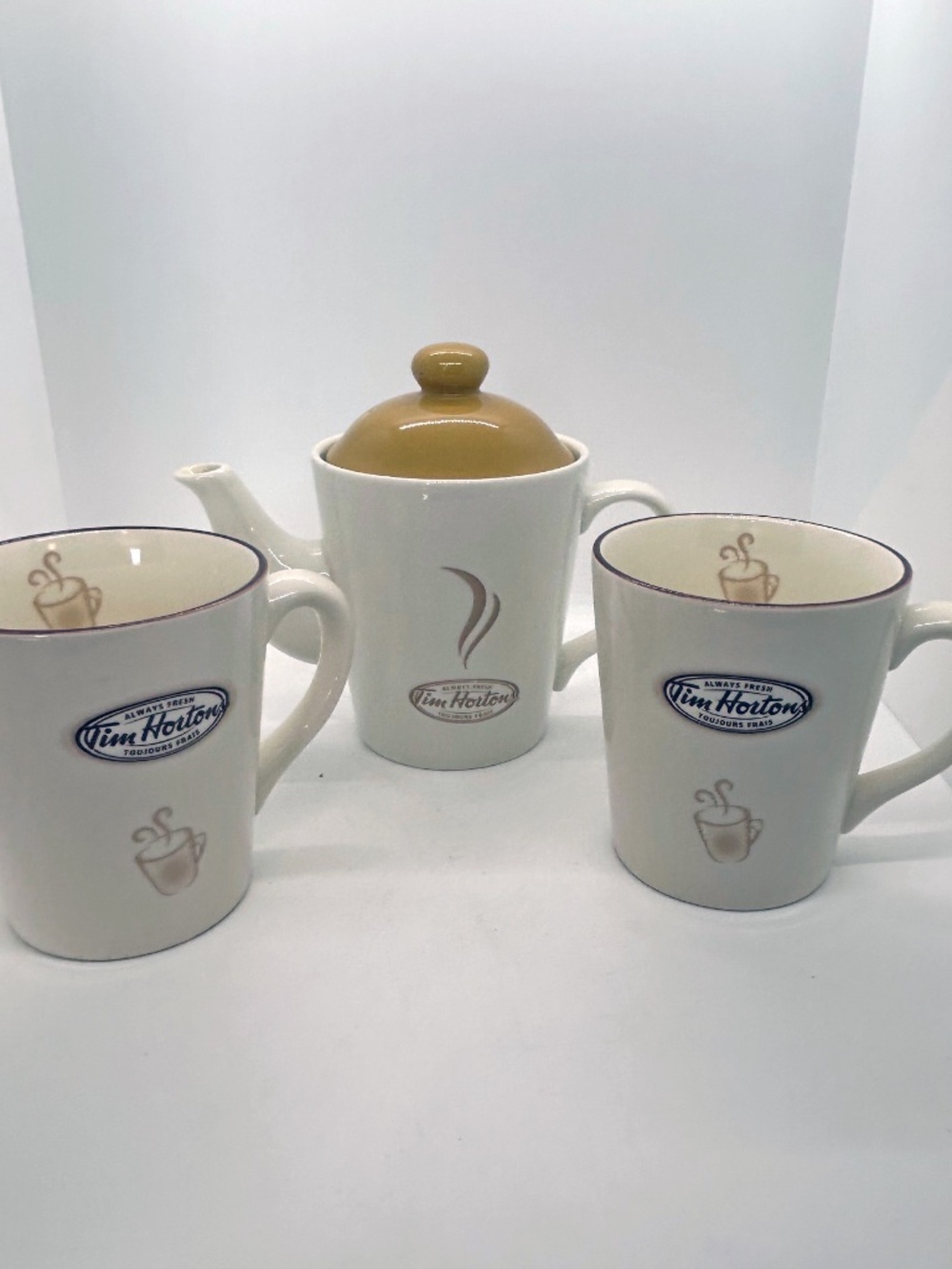 Tim Hortons Collectible Teapot and 2 matching mugs